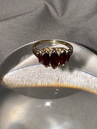 10kt And Garnet Vintage Ring