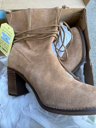 Toms Mila Slip On Suede Boots New With Tags