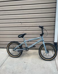 Free Agent Volo BMX Bike