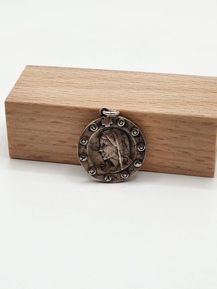 Sterling Religious Charm 4.9g