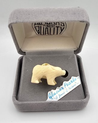 NIB Glacier Pearle Carved Bone Polar Bear Tie Tack