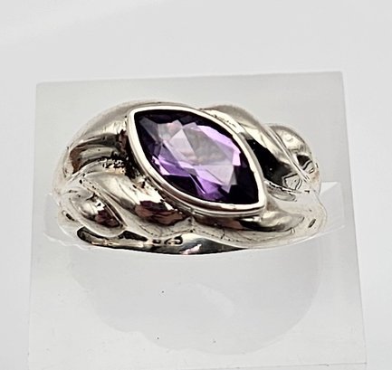 Amethyst Sterling Silver Cocktail Ring Size 5.5 4.4 G Approximately 1.25 TCW