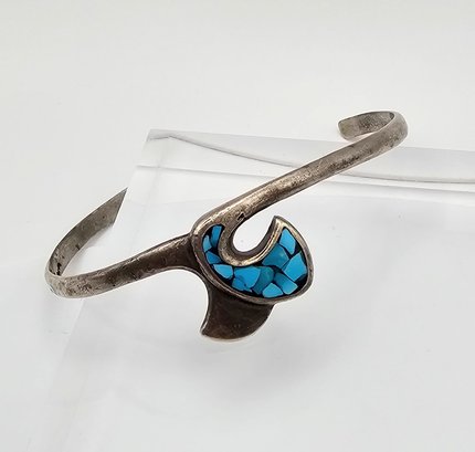 Native/Southwestern? Crushed Turquoise Sterling Silver Cuff Bracelet 10.3 G