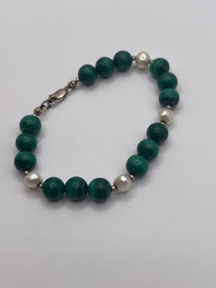 Sterling Bracelet With White And Dark Green Beads  16.82g   7'long