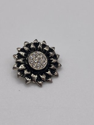 Sterling Sunflower Pendant With Bejeweled Center   2.79g