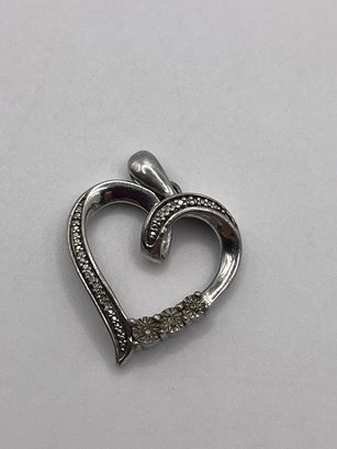 Sterling Heart Pendant With Clear Gems  3.35g
