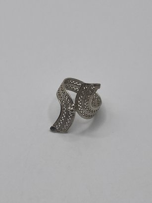 Unique Sterling Wrap Ring, Ornately Detailed 2.79g  Size 7.5