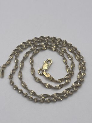 Italy - Sterling Gold Toned Twist Chain  4.17g   18'long