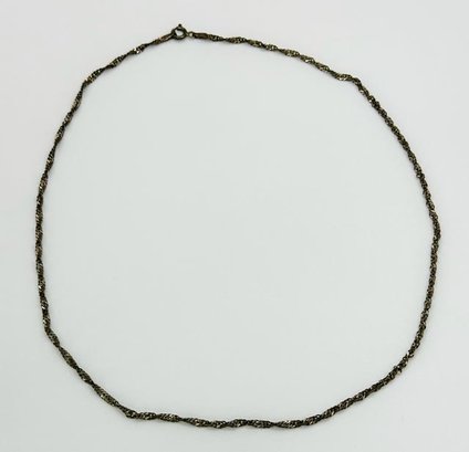 Italy- Sterling Necklace Twisted Chain 3.66g
