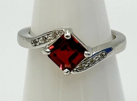 Sterling Ring With Red Stone Solitaire 3.16g  Size 6