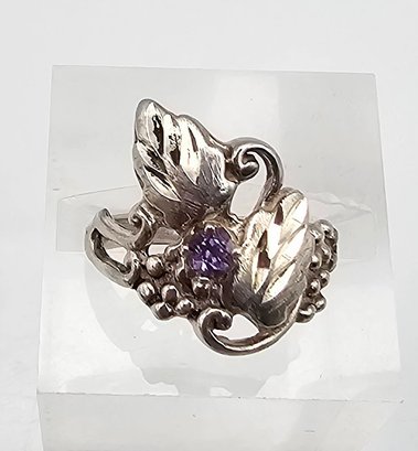 Amethyst Sterling Silver Grape Leaf Ring Size 4 2.3 G Approximately 0.10 TCW