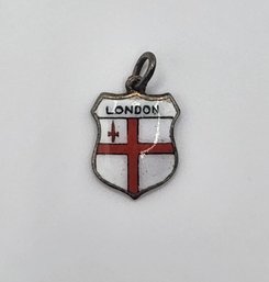 Sterling London Charm 1.1g