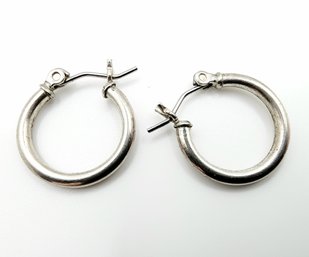 Sterling Silver Hoop Earrings 1.1g