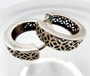 Sterling Filigree Huggie Hoop Earrings 3.7g