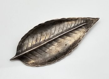 Sterling Silver Hand Made Leaf Brooch 4.4 G