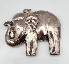 Sterling Silver Hollow Form Elephant Pendant 18.1 G