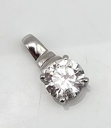 DQ Cubic Zirconia Sterling Silver Pendant 1.7 G