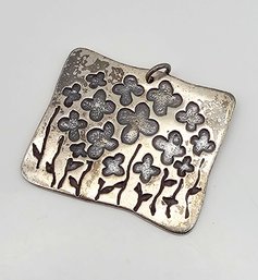 Kevin & Ana Sterling Silver Floral Pendant 7.3 G