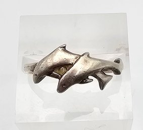 Sterling Silver Dolphin Ring Size 7 2.8 G