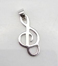 Sterling Silver Treble Cleft Pendant 1.1 G