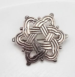 Sterling Silver Knotted Brooch 8.5 G