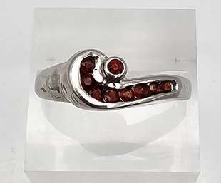 Garnet Sterling Silver Cocktail Ring Size 7.75 3.1 G