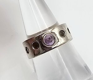 Amethyst Sterling Silver Ring Size 7 5.3 G