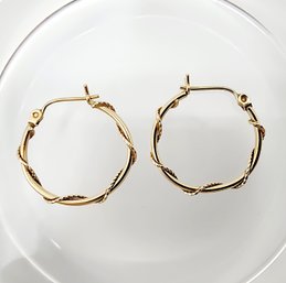 14k Gold Signed Twist Hoop Earrings 1.2g
