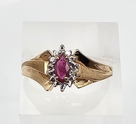 'STR' Ruby 10K Gold Cocktail Ring Size 8.5 2.8 G Approximately 0.20 TCW