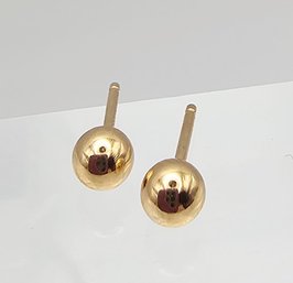 'S' 14K Gold Stud Earrings 0.1 G