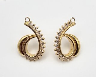 White Sapphire 14K Gold Earrings 4.9 G