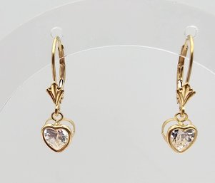 P Clear Stone 14K Gold Drop Dangle Heart Earrings 1.7 G