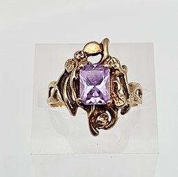 Amethyst 10K Gold Cocktail Ring Size 6 3.8 G Approximately 1.15 TCW