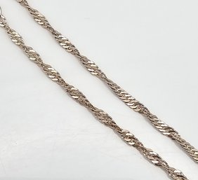 Italy Sterling Silver Twist Chain Bracelet 1.2 G