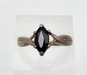 'Avon' Onyx Sterling Silver Cocktail Ring Size 7.5 2.8 G