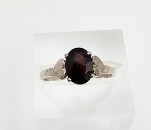 Garnet Sterling Silver Cocktail Ring Size 6.5 1.7 G