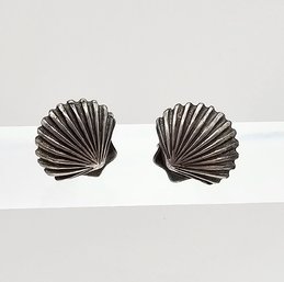 Sterling Silver Seashell Earrings 1.2 G