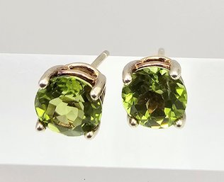 Peridot Gold Over Sterling Silver Earrings 1.2 G