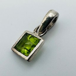 Sterling Silver Green Rhinestone Square Pendant, 1.33g