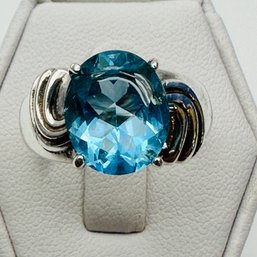 Sterling Silver Statement Ring With Blue Colored Stone & Line Design Marked With S Size 9.5. 5.12 G.