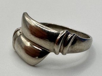 Unique Sterling Silver TENSION Band With Unknown Markings Size 9.5. 3.26 G.