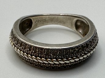 Beautiful Vintage, Sterling Silver Band With Clear Stones And Rope Detail-signed Sand Unknown Markings. Size