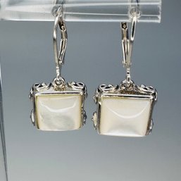 CJ, Thailand MOTHER OF PEARL Sterling Silver Dangle Earring 6.03g