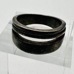 PAGE-sterling Silver With Unique Three Band Design Size 7.5. 6.91 G.