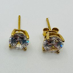 Cc-gold Colored Sterling Silver Stud With Clear, Colored Stone, 1.63 G.