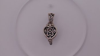 Sterling Heart Shaped Locket Pendant 3.6g