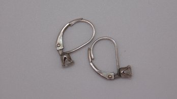 Sterling Clear Gem Lever Back Earrings .9g