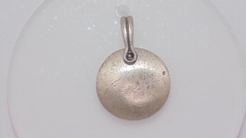 Sterling Circle Pendant 2.1g