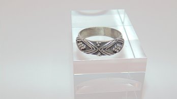 Sterling Native American Style Ring 2.8g  Size 6.25