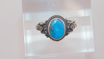 Sterling Turquoise Ring 2.3g Size 3.5